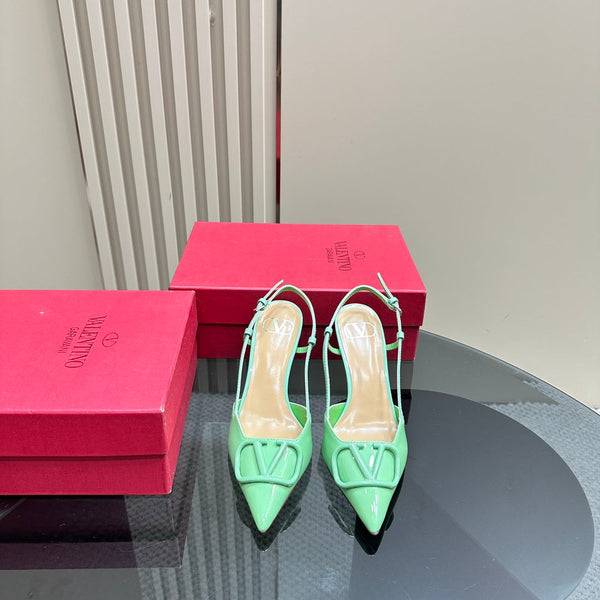 DÉCOLLETÉ SLINGBACK IN VERNICE VERDE FELCE VLOGO SIGNATURUE 80MM