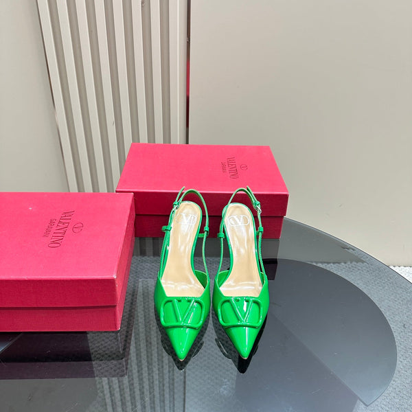 DÉCOLLETÉ SLINGBACK IN VERNICE VERDE SMERALDO VLOGO SIGNATURUE 80MM