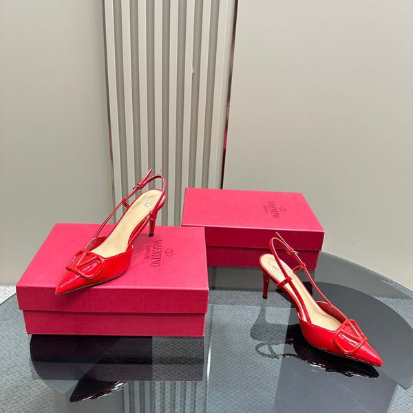 DÉCOLLETÉ SLINGBACK IN VERNICE ROSSO CILIEGIA VLOGO SIGNATURUE 80MM