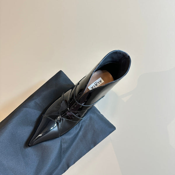 Alaila Heeled Ankle Boots 85mm In Black Glossy Cowhide 921034