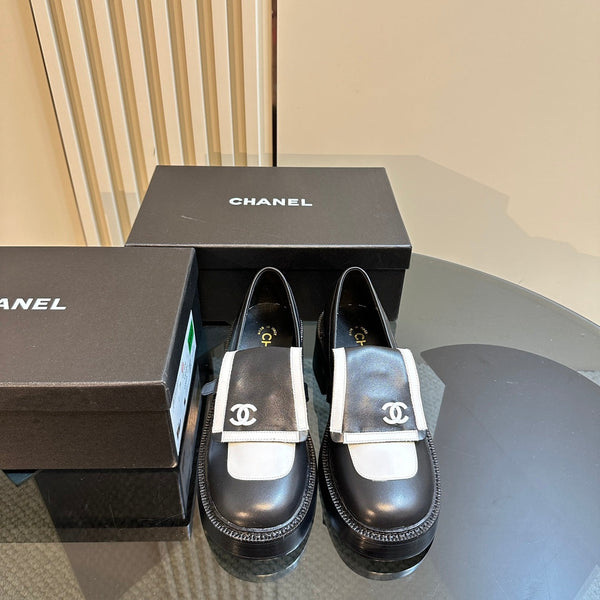 CC Moccasins 65mm Black Calfskin