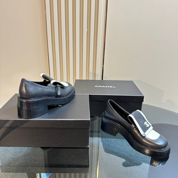 CC Moccasins 65mm Black Calfskin