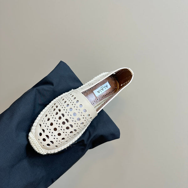 Alaila Vienne Espadrilles In Ivory White Cowhide 946256