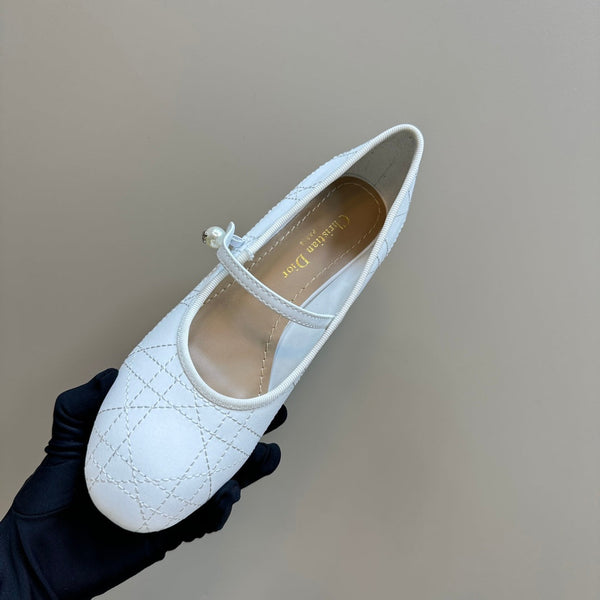 CD Ballet Pump White Soft Cowhide