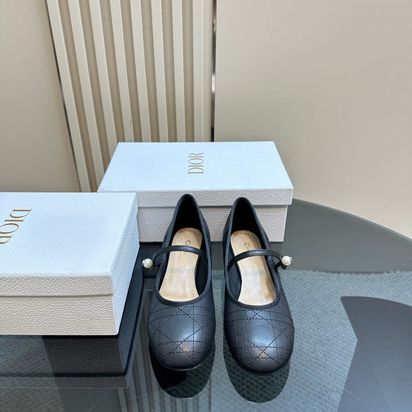 CD Ballet Pump Black Soft Cowhide