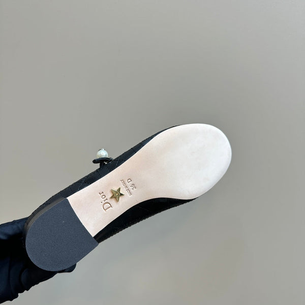 CD Ballet Pump Black Soft Cowhide