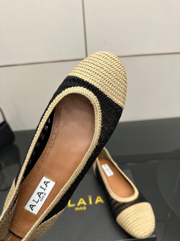 Alaia 2025 Ballet Flat Beige Black Raffia 433754