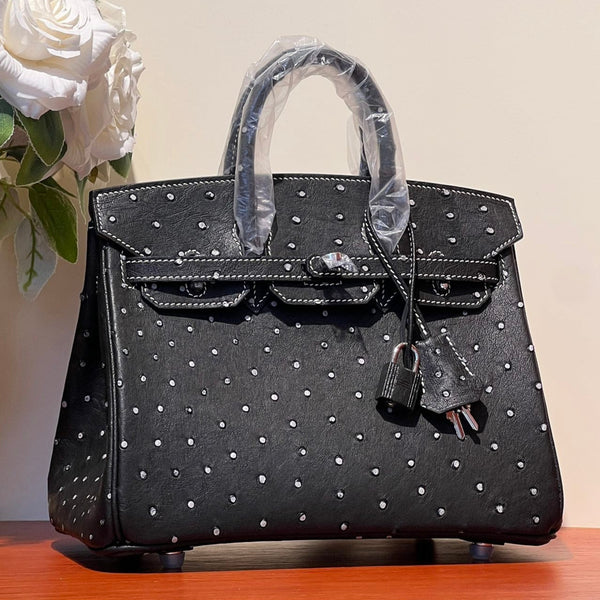 BORSA KELLY SELLIER 25 IN PELLE DI STRUZZO NERA CON STRASS BIANCHI (FATTA SU ORDINAZIONE)