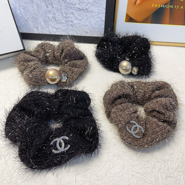 HAIR SCRUNCHIE BROWN WRINKLED FABRIC 151389