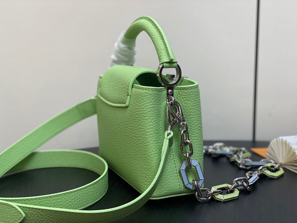 CAPUCINES MINI 21 VERDE TAURILLON TURCHESE ARGENTO HARDWARE