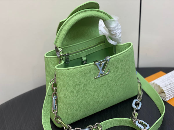 CAPUCINES BB 27 VERDE TAURILLON TURCHESE ARGENTO HARDWARE