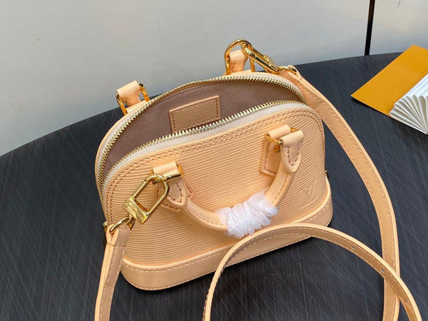 alma nano 18 beige epi calfskin