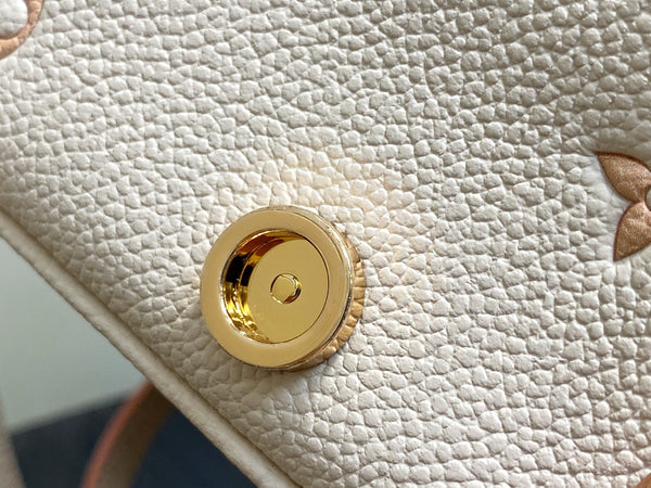 LV Nano Diane 19cm Cream Grained Calfskin