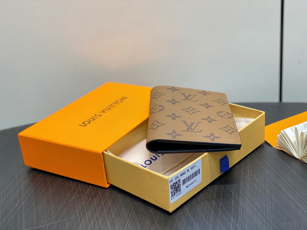 LV Passport Cover Monogram Reverse Canvas