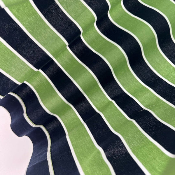 T-shirt Prada à col rond, rayé, couleur bloquée, bleu vert fougère, coton 350365