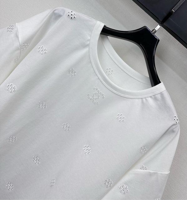 CC SS26 Tee court brodé au laser en coton blanc 350313