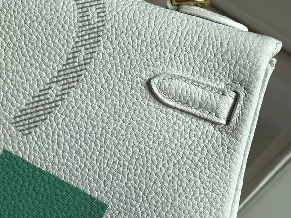 BIRKIN 25 BAG IN WHITE CALFSKIN WITH COLORFUL STICKER (MADE - TO - ODER)