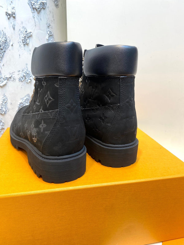 LV x Timberland 6-In Ankle Boot 35mm Black Monogram Suede