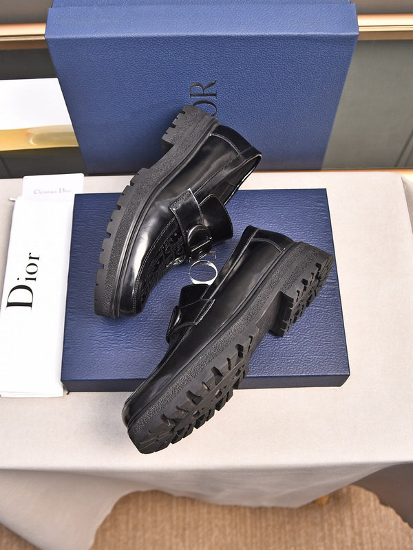 CD SYMBOL EXPLORER LOAFER GLOSSY BLACK MONOGRAM CALFSKIN