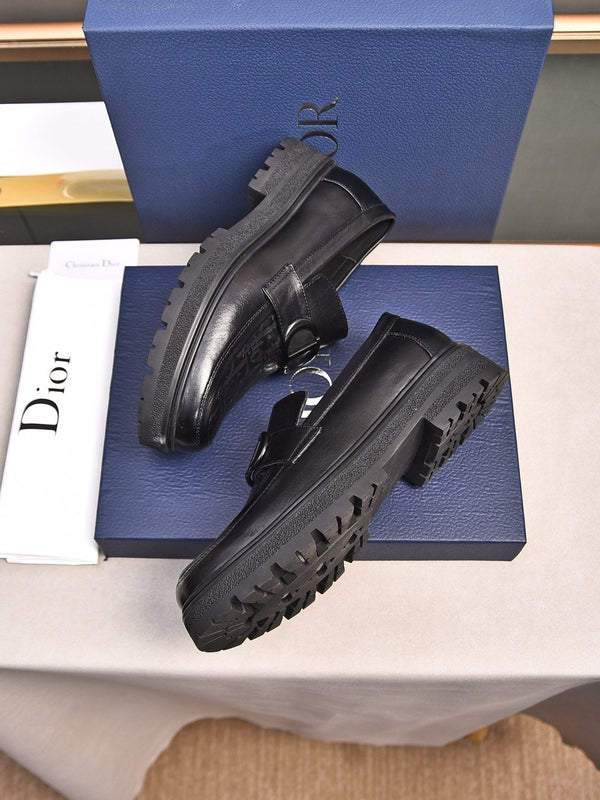 CD SYMBOL EXPLORER LOAFER NERO IN PELLE DI VITELLO CON MONOGRAMMA