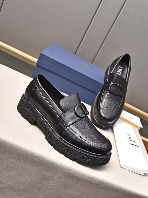 CD SYMBOL EXPLORER LOAFER NERO IN PELLE DI VITELLO CON MONOGRAMMA