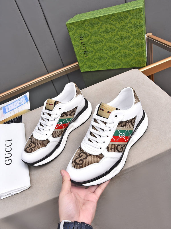 Sneaker da uomo GG in pelle di vitello bianca e marrone 522005