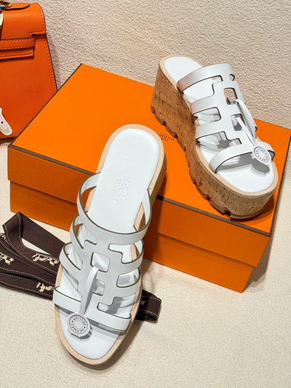 SANDALO ISABELLA IN PELLE DI VITELLO BIANCA