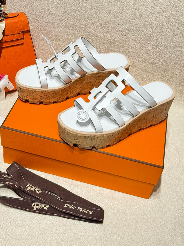 SANDALO ISABELLA IN PELLE DI VITELLO BIANCA