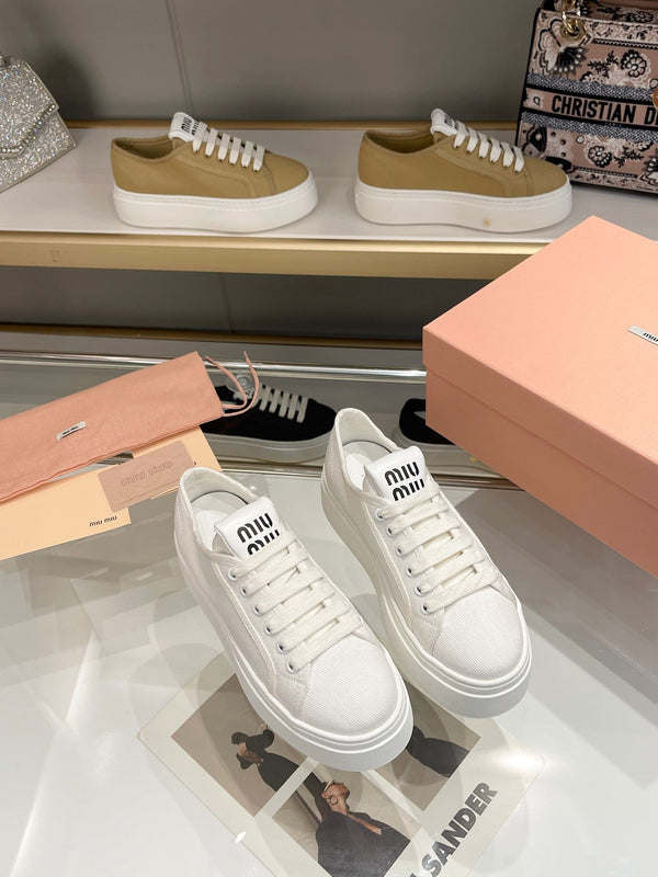 Miu Low Top Skateboard Shoes 50mm White Canvas Cowhide 456836