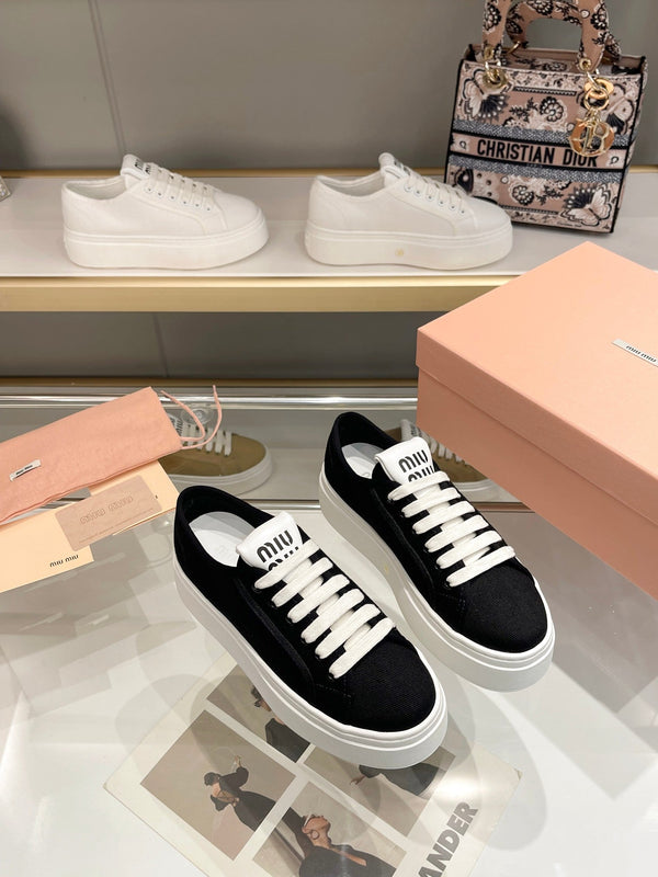 Miu Low Top Skateboard Shoes 50mm Black Canvas 456834