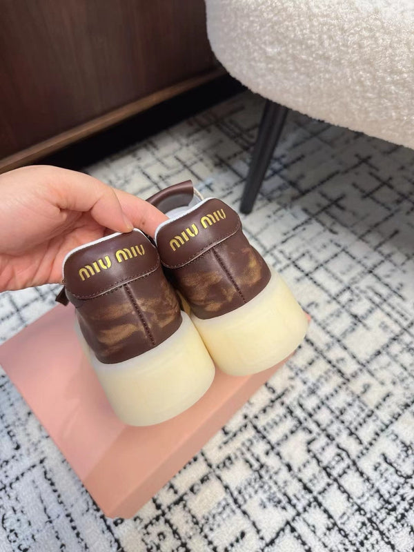 Sneakers Miu Balance in pelle marrone scuro