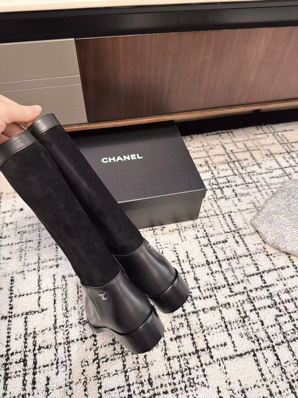 Chanel 25A Winter New Hight Boots Black Cowhide 393518