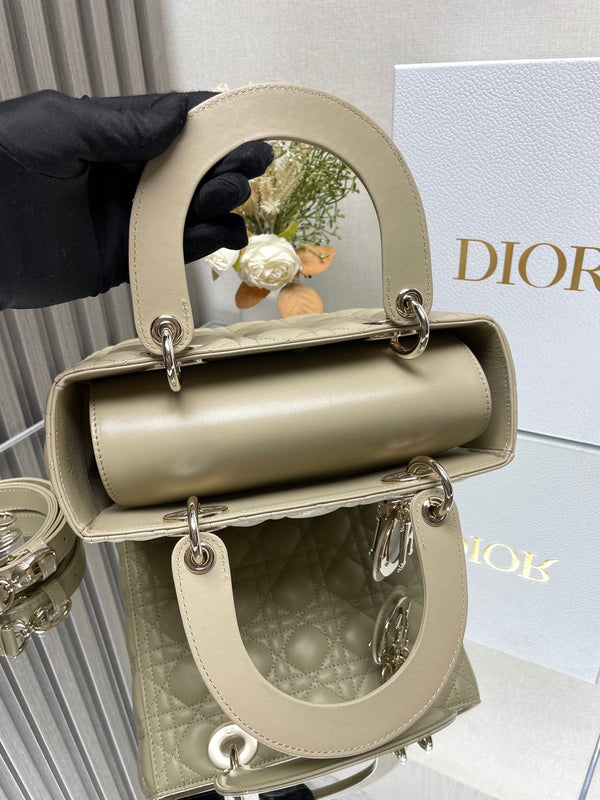 medium lady 24 mesquite lambskin silver hardware