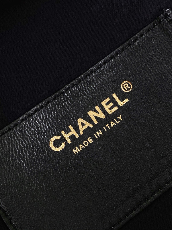 CC 25C Hobo Bags 40cm Black Grained Calfskin