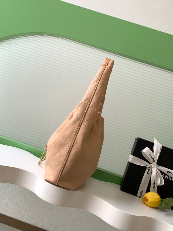 CC 2025 Hobo Bag 45cm Beige Calfskin