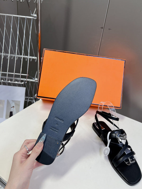 SANDALO JUNE IN PELLE DI VITELLO NERA