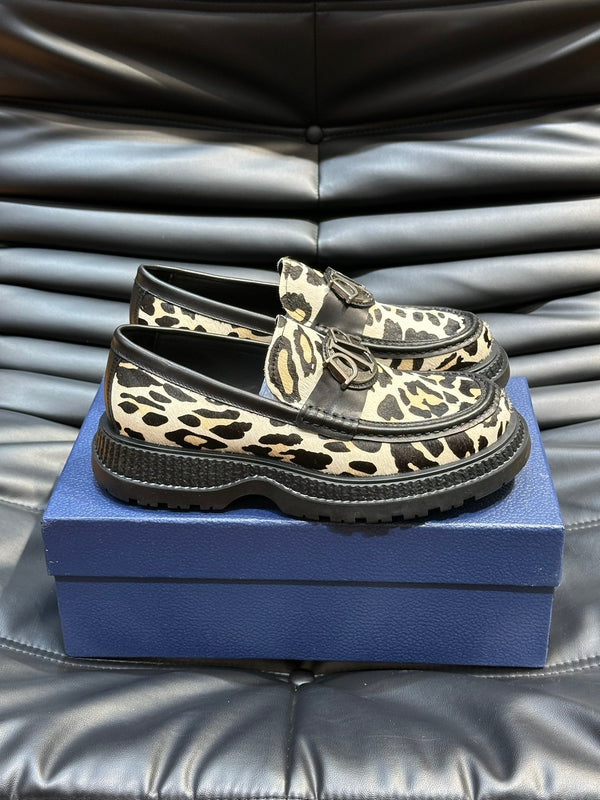 CD EXPLORER ICON LOAFER BLACK AND YELLOW FUR