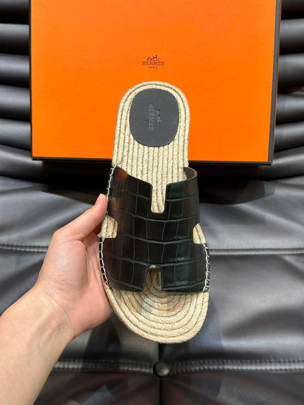 HM ANTIGUA ESPADRILLE SANDAL BLACK CALFSKIN WITH CROCODILE MOTIF