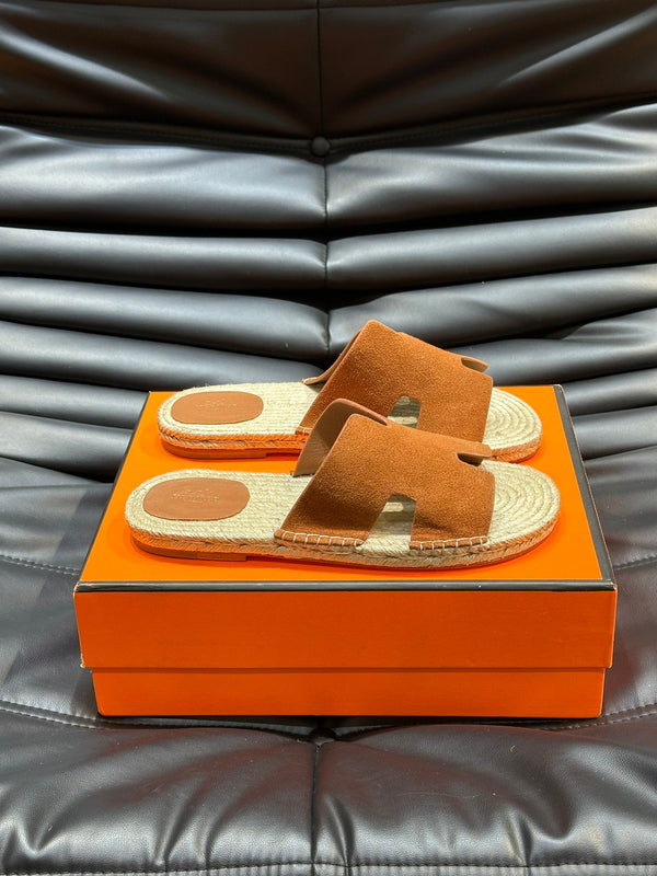 HM ANTIGUA ESPADRILLE SANDAL CLAY SUEDE