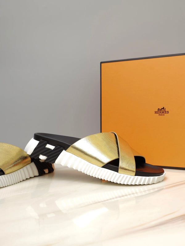 HM INFRA SANDAL GOLD METALLIC LAMBSKIN