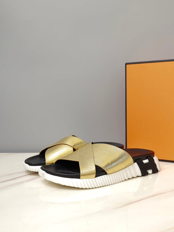 HM INFRA SANDAL GOLD METALLIC LAMBSKIN