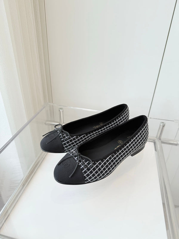 CC Ballet Flat Black mix White Fabric 238772