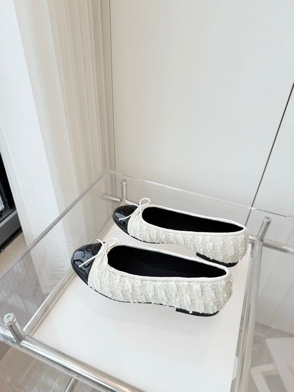 CC Ballet Flat White Fabric 238773