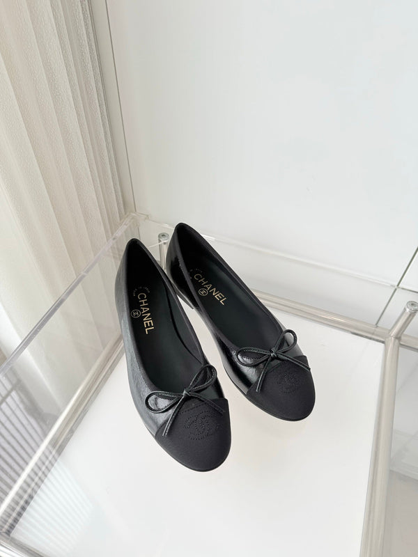 Ballerines Chanel 2026 Toile noire Cuir 697397