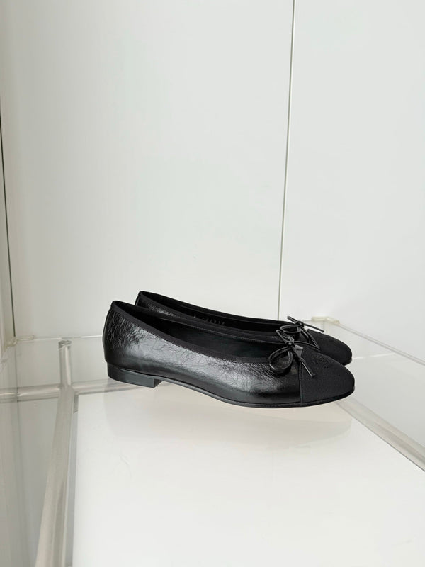 Ballerines Chanel 2026 Toile noire Cuir 697397