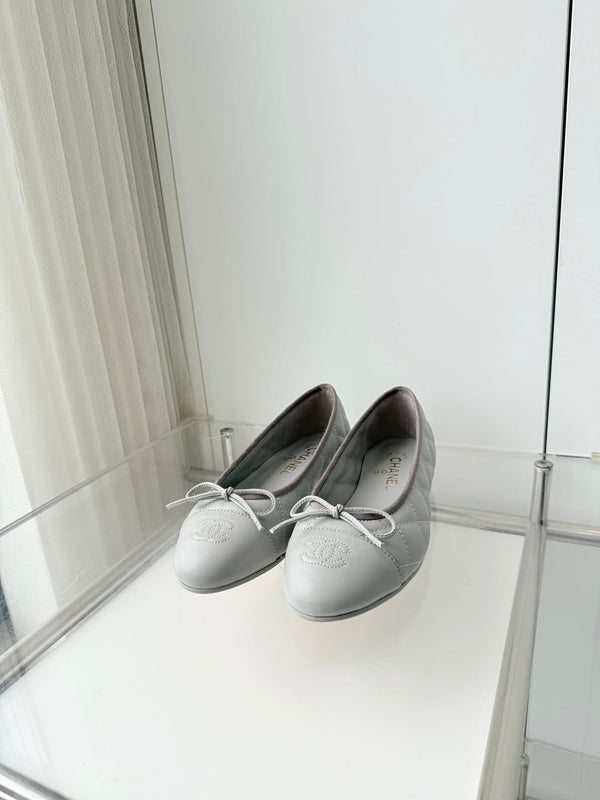 Chanel Ballerines Matelassées Agneau Gris 2026 697405