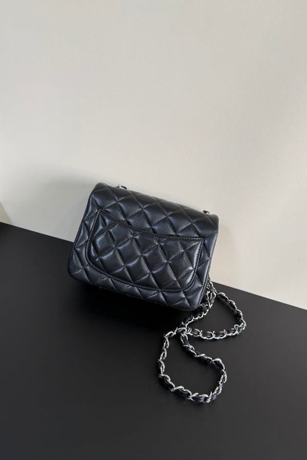 CC Flap Bag 17cm Black Sheepskin SHW 284824