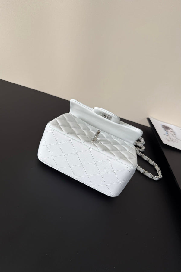 CC Flap Bag 17cm White Sheepskin SHW 284833