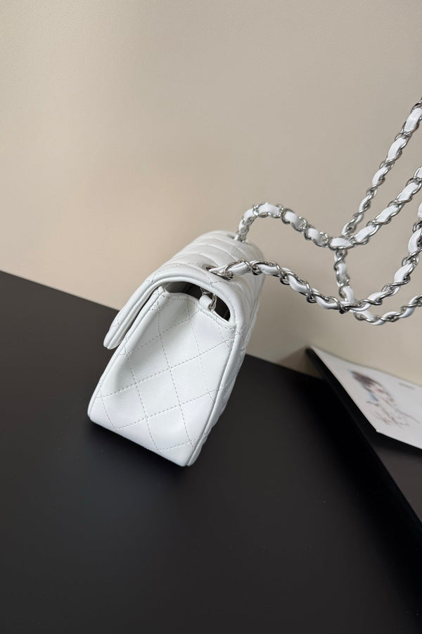 CC Flap Bag 17cm White Sheepskin SHW 284833