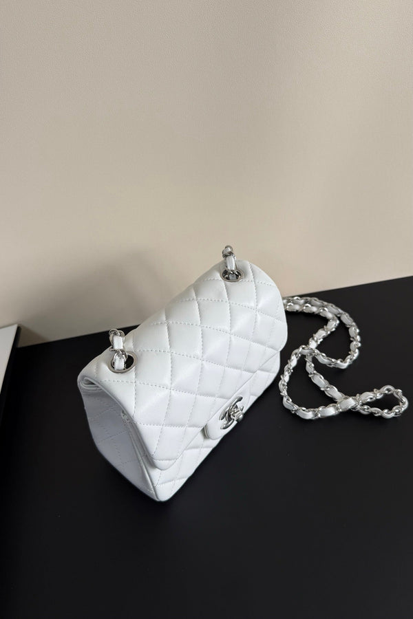 CC Flap Bag 17cm White Sheepskin SHW 284833